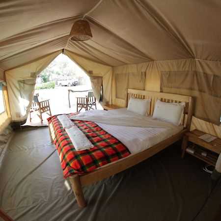 Kara-Tunga Safari Camp Bed and Breakfast Moroto Exterior foto